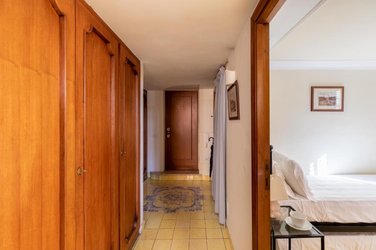 Appartement Iflat Campo De Fiori Cozy Flat à Rome Extérieur photo