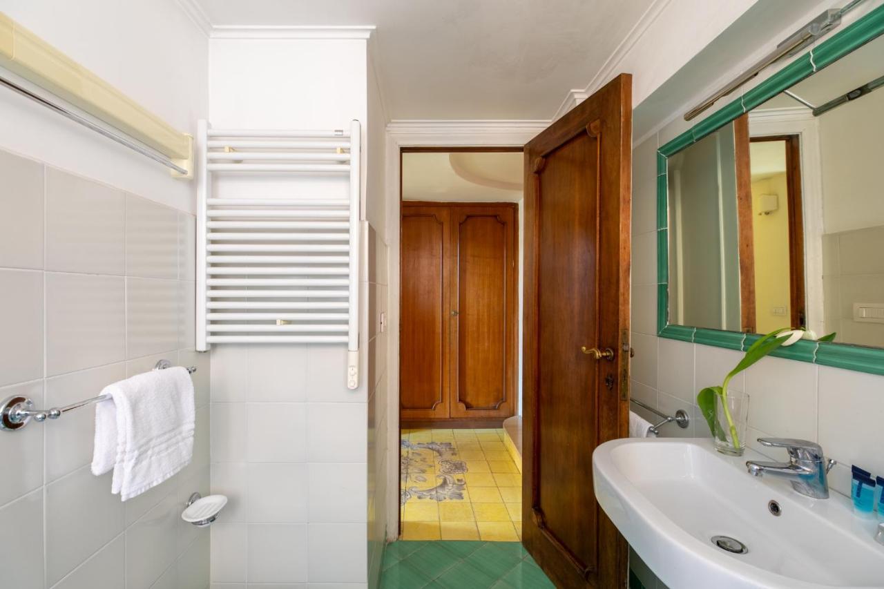Appartement Iflat Campo De Fiori Cozy Flat à Rome Extérieur photo